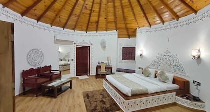 The Desert Den - Little Rann of Kutch