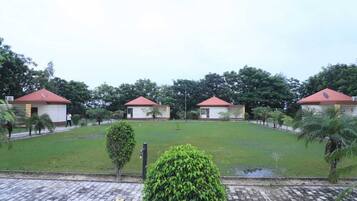 Standard Double Room, 1 Queen Bed | In-room safe, desk, laptop workspace, free WiFi