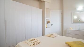 2 dormitorios y ropa de cama