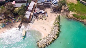 Pool - Tropical Getaway, Seaview, and Pool- In Ocho Rios (Ocho Rios)