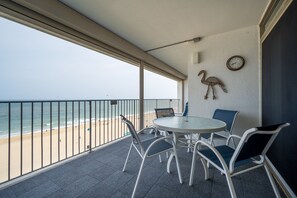 Balcony - Spacious 3 Bedroom with Indoor Pool (Ocean City)