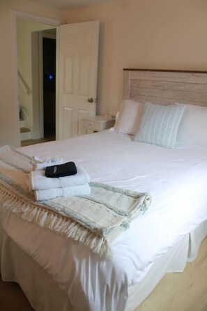 5 bedrooms, iron/ironing board, travel cot, WiFi