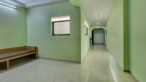 Lobby - Treebo Trip Kala Laxmi (Chhatrapati Sambhajinagar)