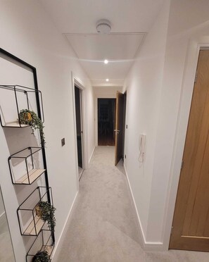 Interior - Lux 2 Bed Flat In The Heart Of Rochester (Rochester)