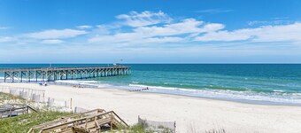 Oceanfront Raised Beach House, Private Pool, Dog Friendly, Porches, Hammock