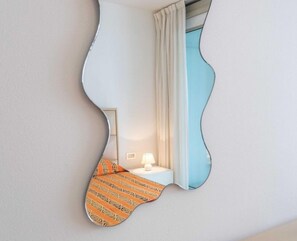 2 Schlafzimmer, schallisolierte Zimmer