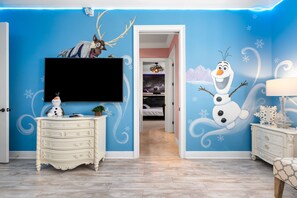 5 Schlafzimmer, Bügeleisen/Bügelbrett, WLAN, Bettwäsche