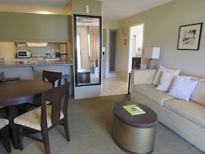 Smart TV, books - Plantation Hale K10 by Destination Kauai - A/C, Mountain Views, Near Coconut Marketplace (Kapaa)