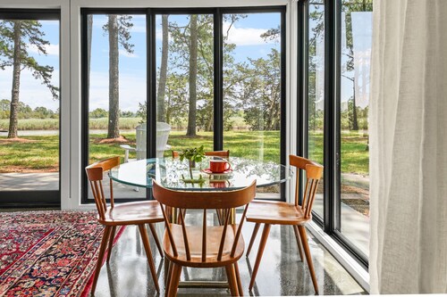 Porter's Barn | Luxury Creekfront Retreat w/ Resort Perks, Kayaks & Secluded Waterfront Escape