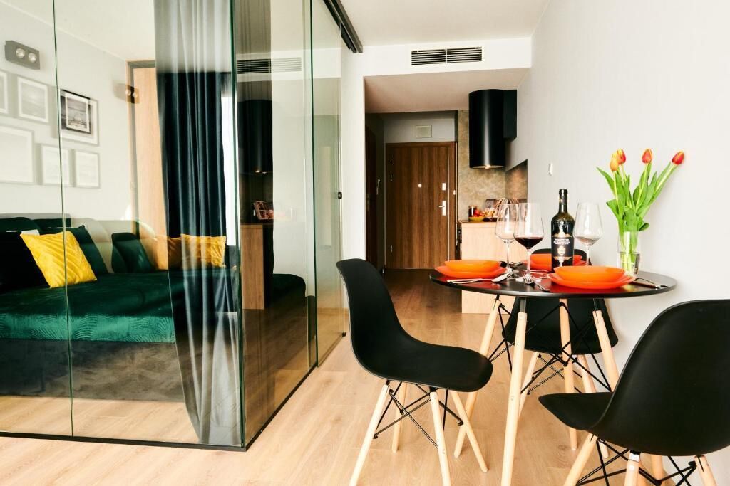 Design Studio | Private kitchen | Oven, stovetop, dishwasher, electric kettle