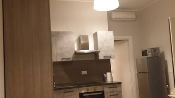 Una cassaforte in camera, insonorizzazione, ferro/asse da stiro