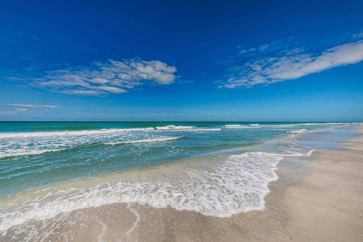 Tæt på stranden