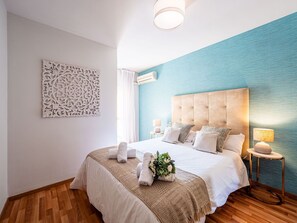 2 Schlafzimmer, Bügeleisen/Bügelbrett