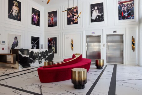 UMA House by Yurbban South Beach - Image 44