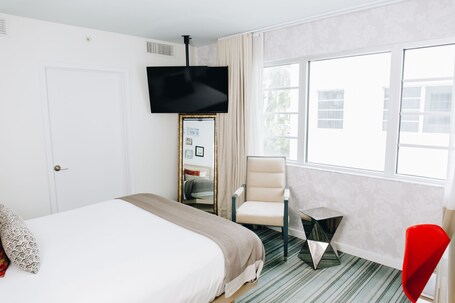 UMA House by Yurbban South Beach - Image 62