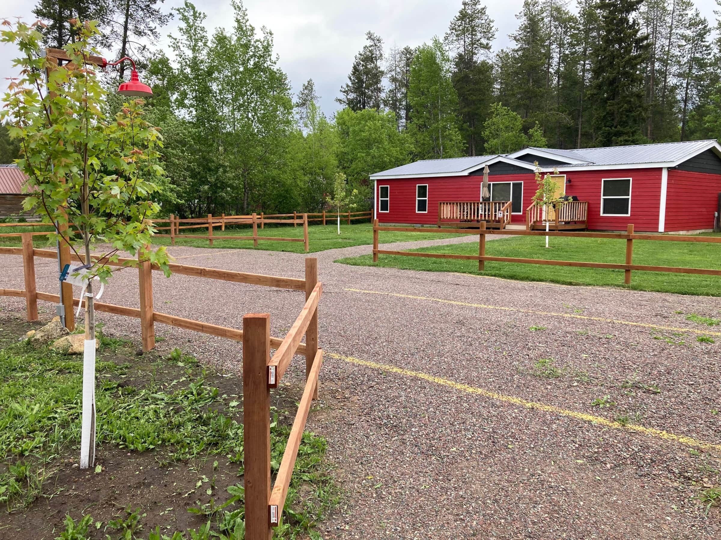 The Stationmaster House at The Red Station by Glacier - 3B/2B, AC, and Laundry