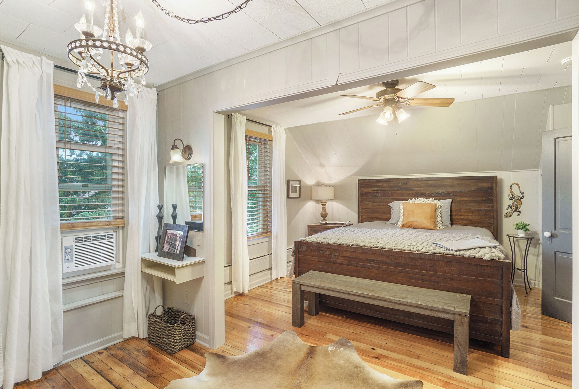 4 chambres, bureau, lit parapluie, Wi-Fi gratuit