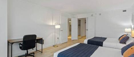 2 bedrooms, desk, iron/ironing board, WiFi