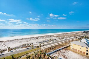 Beach nearby - 🏖️Stunning Gulf Views-Pool+Hot Tub-2BR Portofino Island Resort5-1003 (Pensacola Beach)