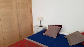 3 chambres, Wi-Fi gratuit, draps fournis