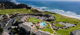 Expansive Ocean Views-Prime Condo at Seascape!