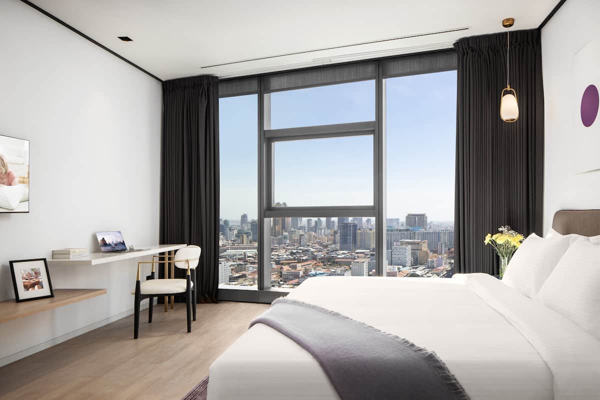 In-room safe, iron/ironing board, free WiFi, bed sheets