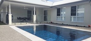 Pool - Tides Inn with Plunge Pool (Agnes Water)