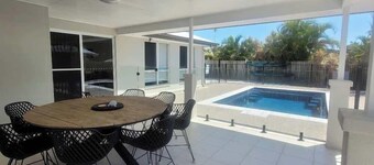 Tides Inn with Plunge Pool