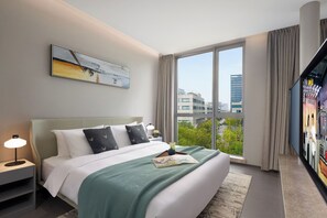 In-room safe, individually decorated, desk, laptop workspace