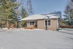 Exterior - Pointe of View | Riverfront | Sled In/Out |Sleep 6 (Bancroft)