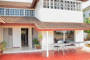 Exterior - The Whytehouse Villa (Montego Bay)