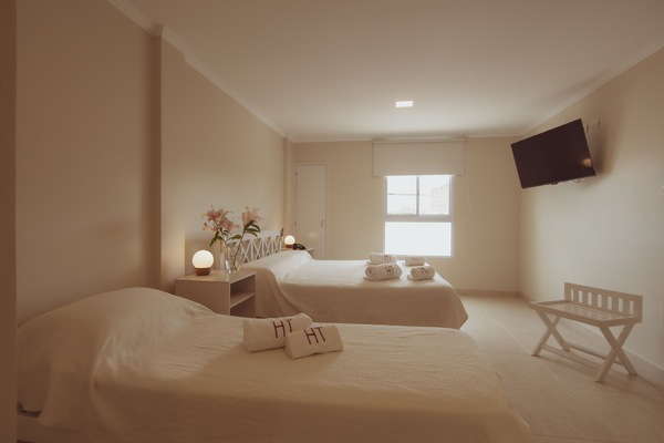 Chambre triple | Couette en duvet, lit avec matelas Select Comfort, literie fournie