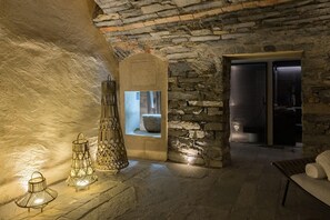 Sports facility - Passalacqua (Moltrasio)