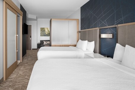 SpringHill Suites by Marriott Myrtle Beach Oceanfront - Image 28