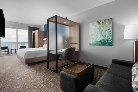 SpringHill Suites by Marriott Myrtle Beach Oceanfront - Image 27