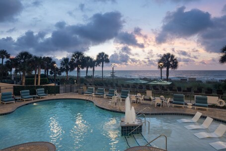 SpringHill Suites by Marriott Myrtle Beach Oceanfront - Image 23