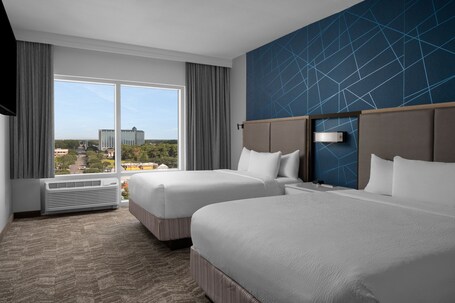 SpringHill Suites by Marriott Myrtle Beach Oceanfront - Image 7