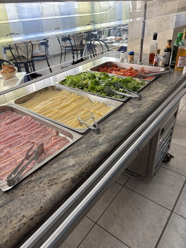 Daily buffet breakfast (EUR 10 per person)