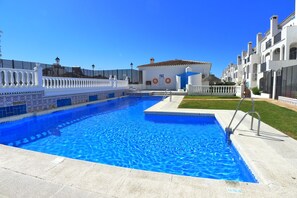 Pool - Sleeps 4 | Verano Azul  31bis |  CG R1351 (Nerja)