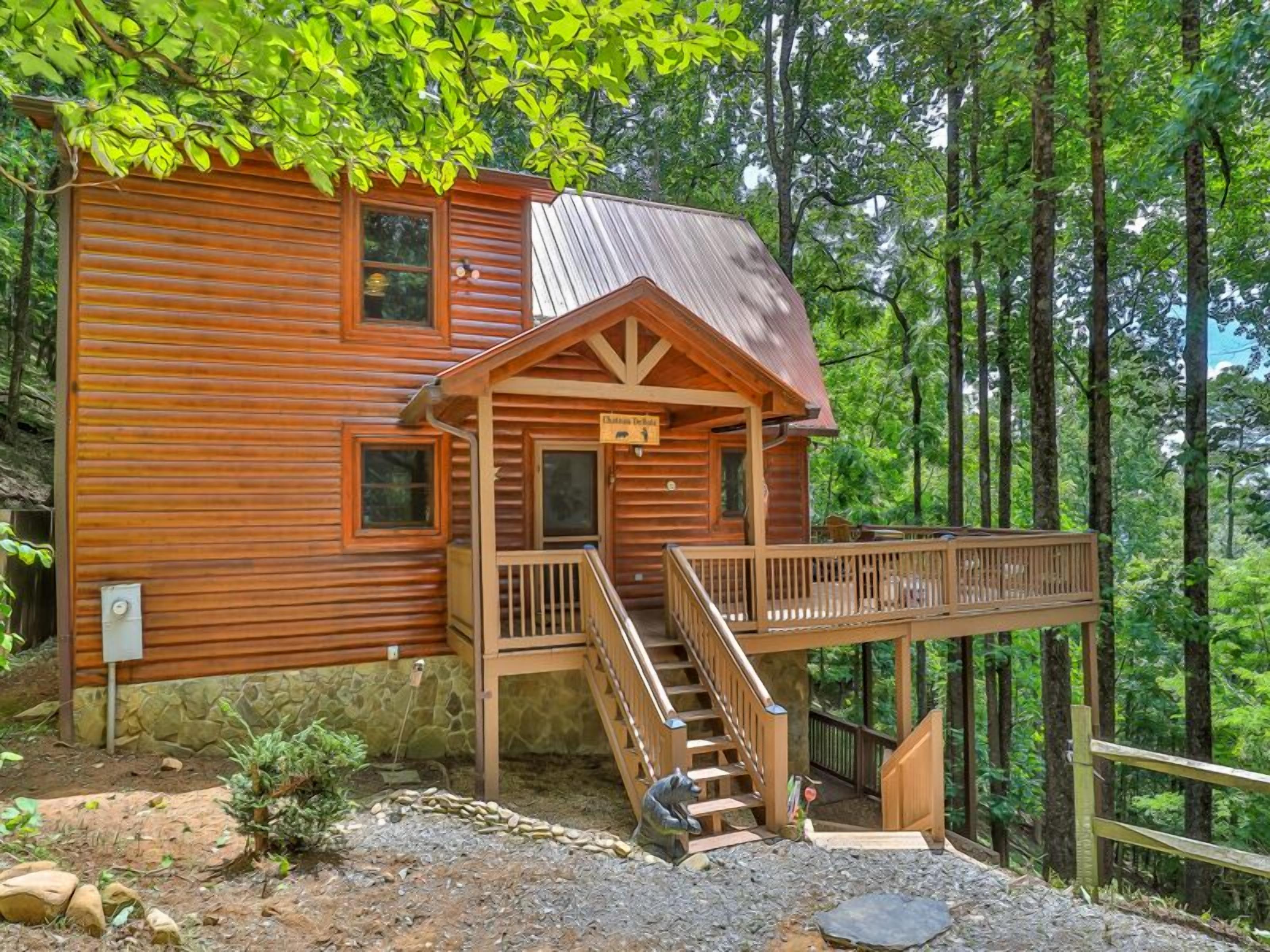 Tranquility Ridge - Mtn Views, Hot Tub/Minimum Age Requirement of 25 yrs or olde
