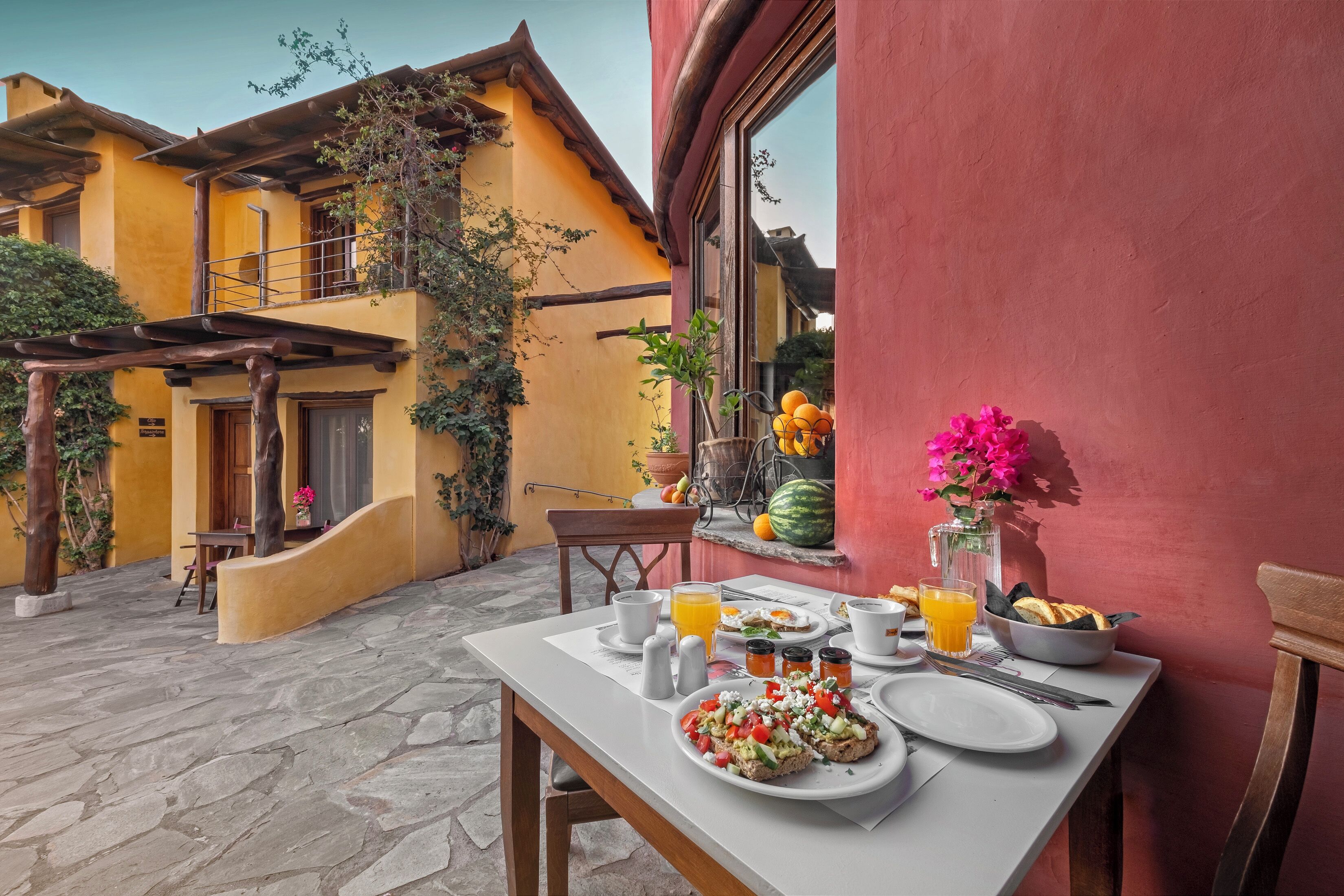 Breakfast area