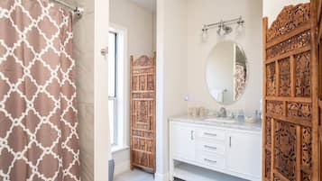 Hair dryer, towels