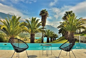 Terrace/patio - Seawave Villa (Καραβαδος)