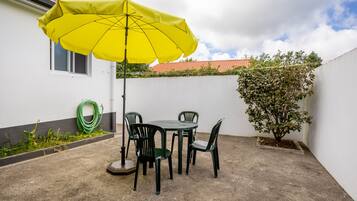 Basic Room | Terrace/patio