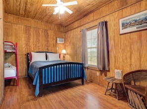 2 quartos, Wi-Fi de cortesia, roupa de cama