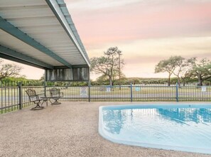 Pool - Gone Fishin' Cabin at Lightning Bug Springs (Uvalde)