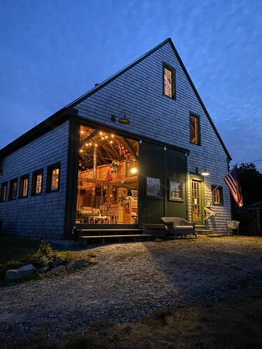 Oceanfront Cottage at Acadia National Park, Bar Harbor/Laughing Gull Cottage