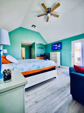 3 bedrooms, desk, free WiFi, bed sheets