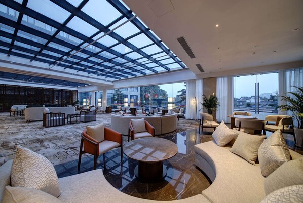 Lobby - Howard Johnson by Wyndham Yilin Hotel Guangan (Nanchong)