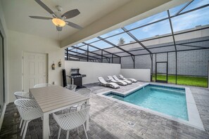 House (5 Bedrooms) | Property amenity
